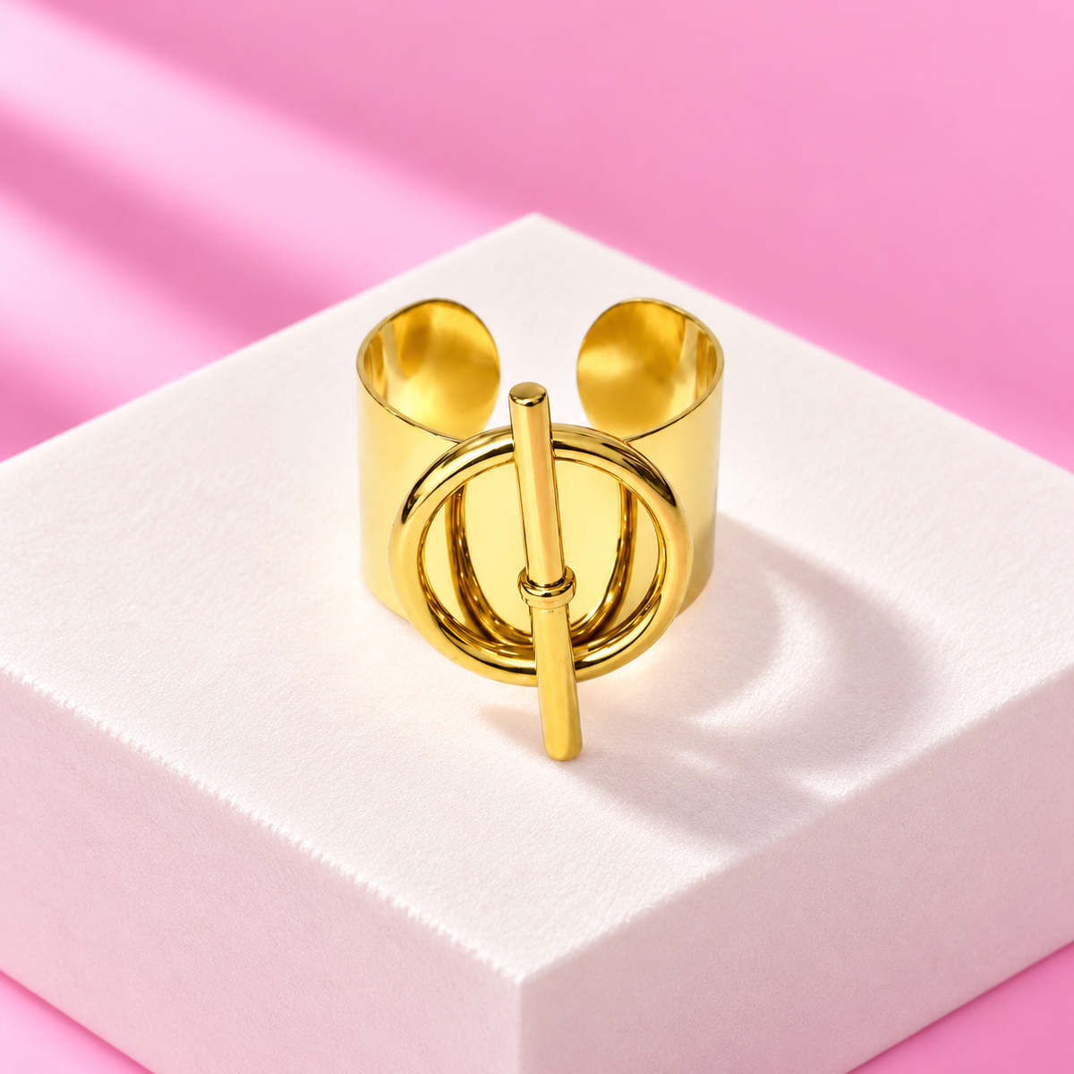 Bague Naya anneau barre verticale acier inoxydable dore – Mgx Bijoux